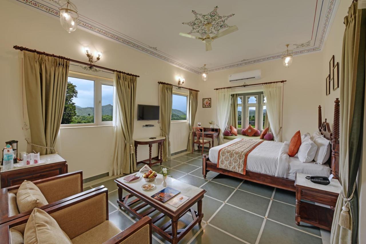 ดิ อมาการ์ธ - อุทัยปาร์ โฮเต็ล Hotel อุเดเปอร์ ภายนอก รูปภาพ